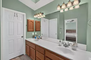 6413 Alpinespring Way, Elk Grove, CA 95758 - Photo 38
