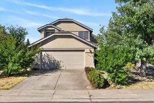 6413 Alpinespring Way, Elk Grove, CA 95758 - Photo 2