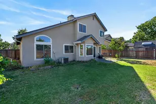6413 Alpinespring Way, Elk Grove, CA 95758 - Photo 56