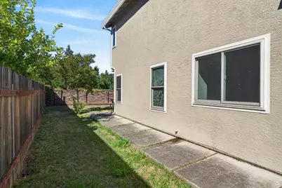 6413 Alpinespring Way, Elk Grove, CA 95758 - Photo 58