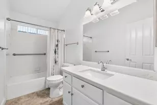 878 56th St, Sacramento, CA 95819 - Photo 10