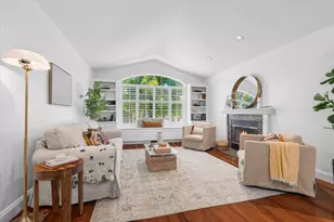 878 56th St, Sacramento, CA 95819 - Photo 2