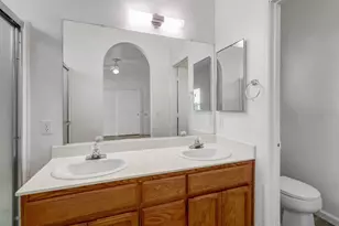9155 Bungalow Way, Elk Grove, CA 95758 - Photo 20