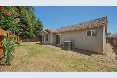2204 W Sweet Water Court, Merced, CA 95348 - Photo 28