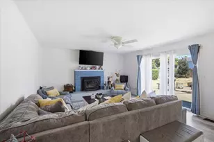 359 N Township, Yuba City, CA 95993 - Photo 8