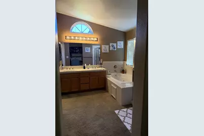 1854 Winding River Court, Manteca, CA 95337 - Photo 12