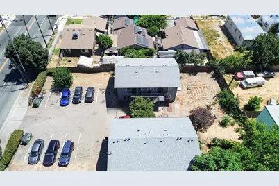 131 S Airport Way, Stockton, CA 95205 - Photo 40