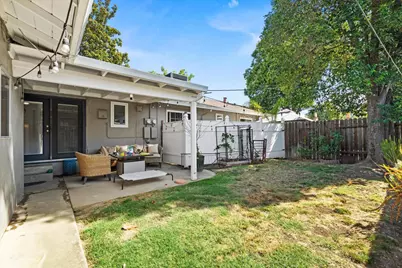 801 Bell Air Drive, Sacramento, CA 95822 - Photo 12