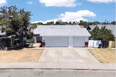 1957 Comstock Drive, Stockton, CA 95209 - Photo 2