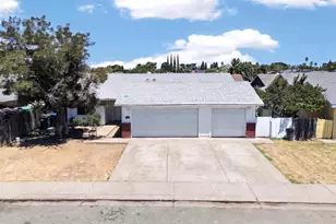 1957 Comstock Dr, Stockton, CA 95209 - Photo 2