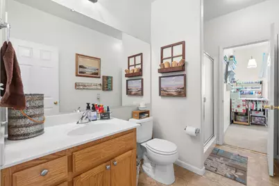 9489 Red Spruce Way, Elk Grove, CA 95624 - Photo 22