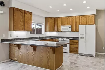 5620 Celine Drive, Citrus Heights, CA 95610 - Photo 6
