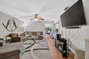5225 Columbine Way, Carmichael, CA 95608 - Photo 8