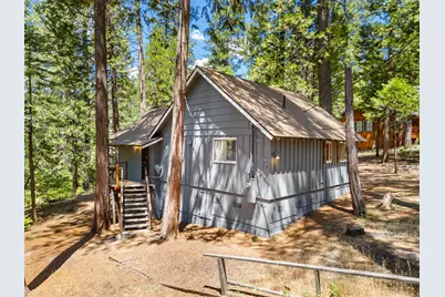 2360 E Mokelumne Drive, Arnold, CA 95223 - Photo 32