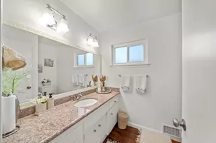 6031 Rampart Dr, Carmichael, CA 95608 - Photo 16
