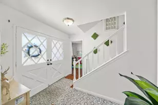 6031 Rampart Dr, Carmichael, CA 95608 - Photo 8