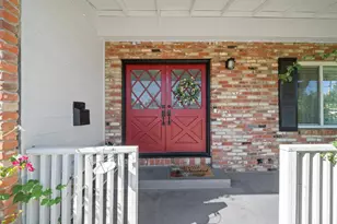 6031 Rampart Dr, Carmichael, CA 95608 - Photo 2