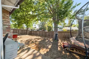 6031 Rampart Dr, Carmichael, CA 95608 - Photo 58