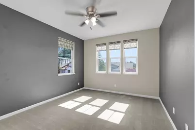9910 Penela Way, Elk Grove, CA 95757 - Photo 32