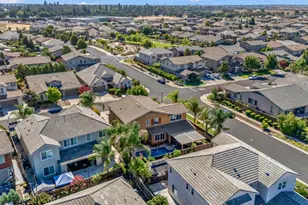 9910 Penela Way, Elk Grove, CA 95757 - Photo 10