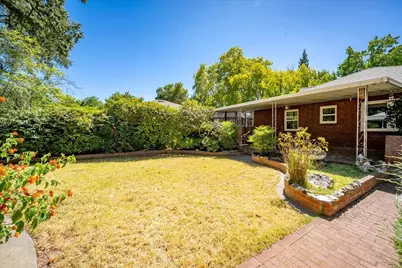 121 S Lincoln Street, Roseville, CA 95678 - Photo 54