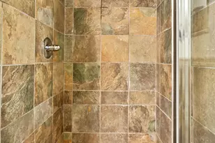 7223 Havenside Dr, Sacramento, CA 95831 - Photo 26