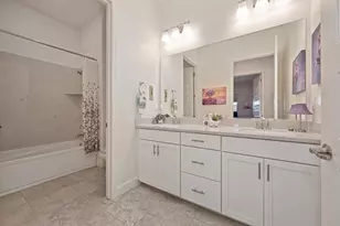 8353 Evans Tree Dr, Roseville, CA 95747 - Photo 18