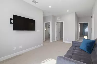 1530 Harry Lorenzo Avenue, Woodland, CA 95776 - Photo 12