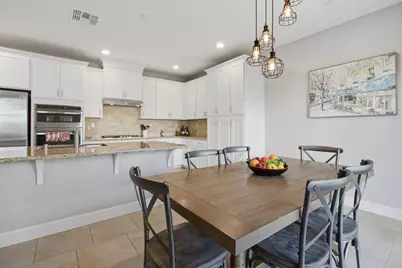 1530 Harry Lorenzo Avenue, Woodland, CA 95776 - Photo 6