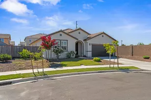 1589 Lantern Way, Hughson, CA 95326 - Photo 2