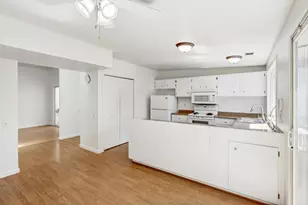 8717 Lorna Ct, Elk Grove, CA 95624 - Photo 16