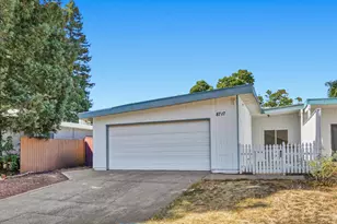 8717 Lorna Ct, Elk Grove, CA 95624 - Photo 2