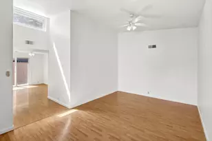 8717 Lorna Ct, Elk Grove, CA 95624 - Photo 10