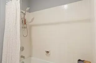 6669 Embarcadero Dr, Stockton, CA 95219 - Photo 30
