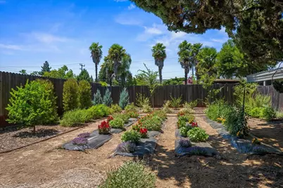 4416 71st Street, Sacramento, CA 95820 - Photo 22
