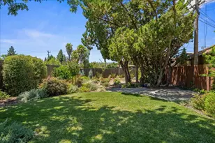 4416 71st St, Sacramento, CA 95820 - Photo 26