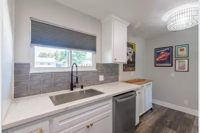 1209 Greenhills Road, Sacramento, CA 95864 - Photo 18