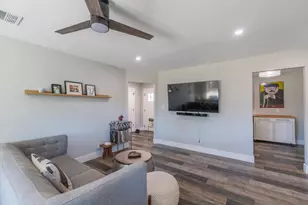 1209 Greenhills Rd, Sacramento, CA 95864 - Photo 10