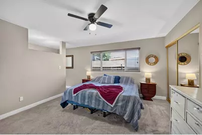 8980 Canberra Dr, Sacramento, CA 95826 - Photo 22