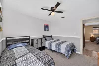8980 Canberra Dr, Sacramento, CA 95826 - Photo 30