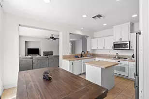 16701 English Country Trail, Lathrop, CA 95330 - Photo 10