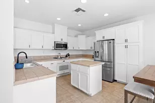 16701 English Country Trail, Lathrop, CA 95330 - Photo 12