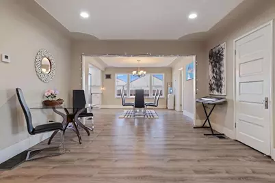 213 S Walnut Avenue, Ripon, CA 95366 - Photo 2