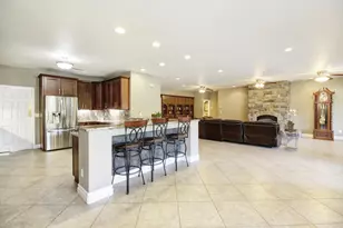 2761 Creekside Ln, Sacramento, CA 95821 - Photo 24