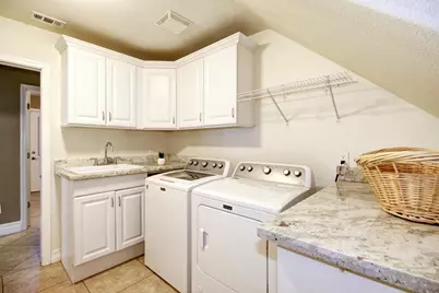 2761 Creekside Lane, Sacramento, CA 95821 - Photo 54
