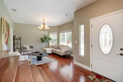 2761 Creekside Lane, Sacramento, CA 95821 - Photo 4