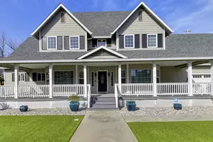 2761 Creekside Ln, Sacramento, CA 95821 - Photo 2