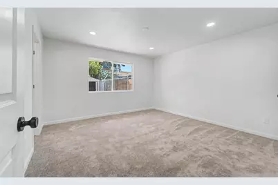1738 W Joseph Street, Yuba City, CA 95993 - Photo 4