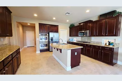3895 Rollins Court, West Sacramento, CA 95691 - Photo 32