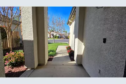 3895 Rollins Court, West Sacramento, CA 95691 - Photo 6